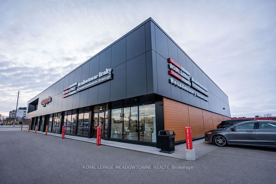 459-475 Main Street E, Milton, ON L9T 1R1