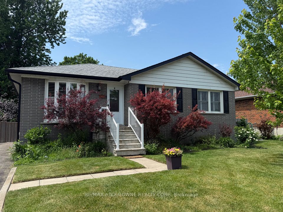 134 Wakefield Road, Milton, ON L9T 2L9 at 134 Wakefield Road, Milton, ON L9T 2L9, Milton, ON, L9T 2L9