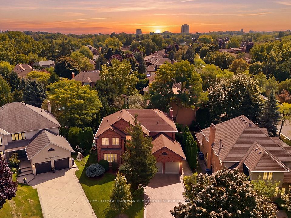 1820 Shady Creek Court, Mississauga, ON L5L 3W2 at 1820 Shady Creek Court, Mississauga, ON L5L 3W2, Mississauga, ON, L5L 3W2