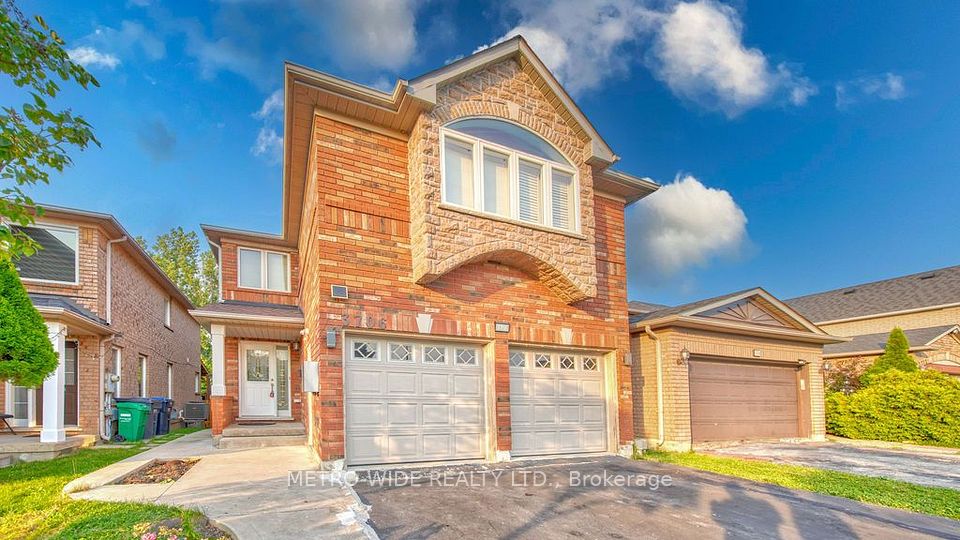 3706 Forest Bluff Crescent, Mississauga, ON L5N 7W7 at 3706 Forest Bluff Crescent, Mississauga, ON L5N 7W7, Mississauga, ON, L5N 7W7