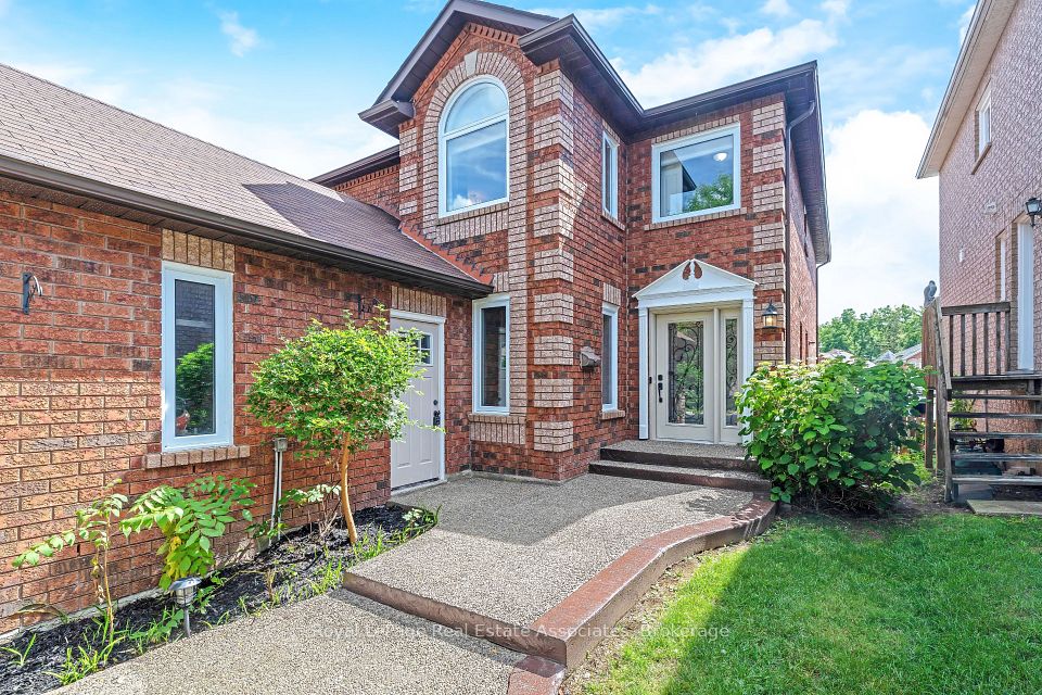 5 Early Street, Halton Hills, ON L7G 5T6 at 5 Early Street, Halton Hills, ON L7G 5T6, Halton Hills, ON, L7G 5T6