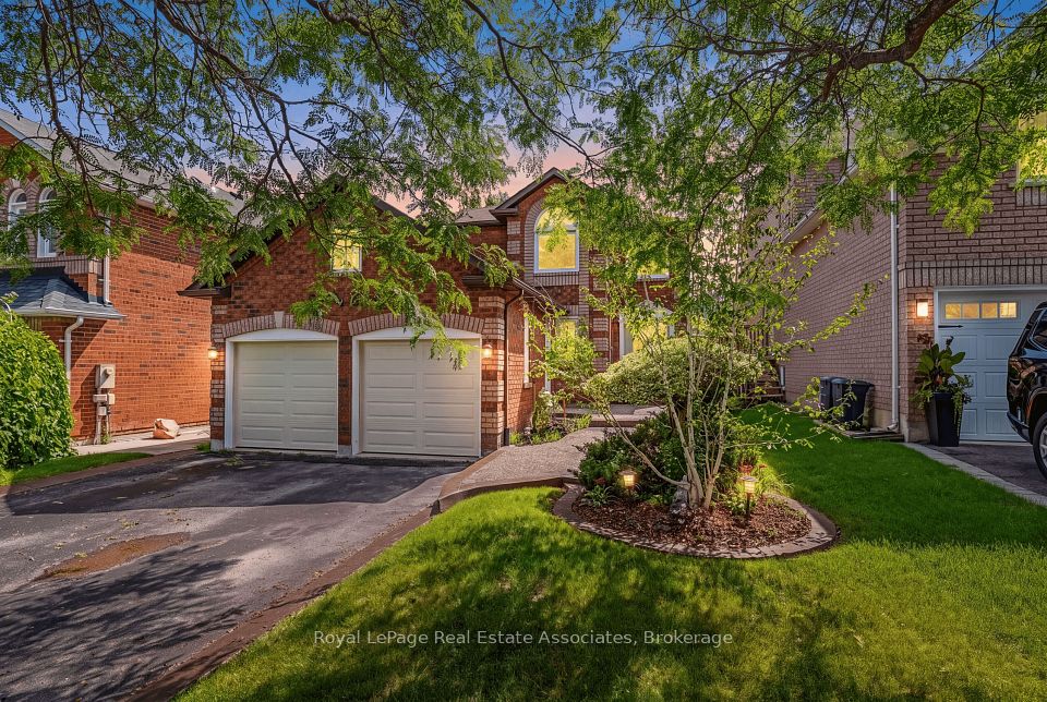5 Early Street, Halton Hills, ON L7G 5T6 at 5 Early Street, Halton Hills, ON L7G 5T6, Halton Hills, ON, L7G 5T6