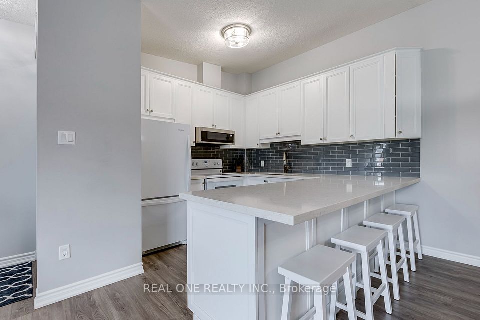 1701 Lampman Avenue 707, Burlington, ON L7L 6R7 at 1701 Lampman Avenue 707, Burlington, ON L7L 6R7, Burlington, ON, L7L 6R7