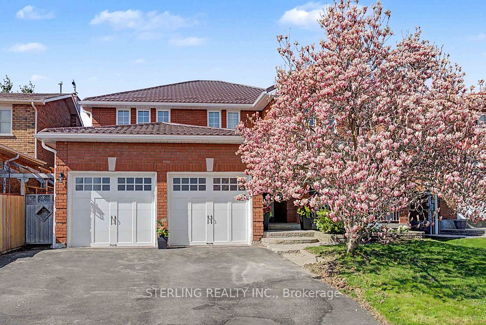 72 Sunforest Drive, Brampton, ON L6Z 3Z5 at 72 Sunforest Drive, Brampton, ON L6Z 3Z5, Brampton, ON, L6Z 3Z5
