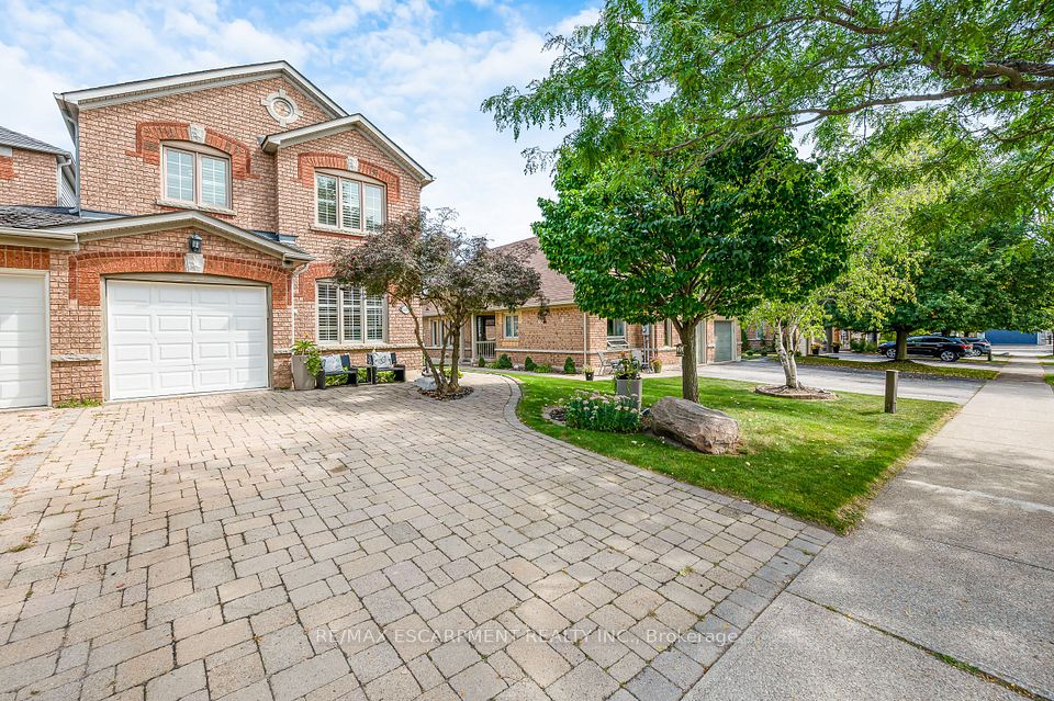 4013 Jarvis Crescent, Burlington, ON L7M 4K4 at 4013 Jarvis Crescent, Burlington, ON L7M 4K4, Burlington, ON, L7M 4K4
