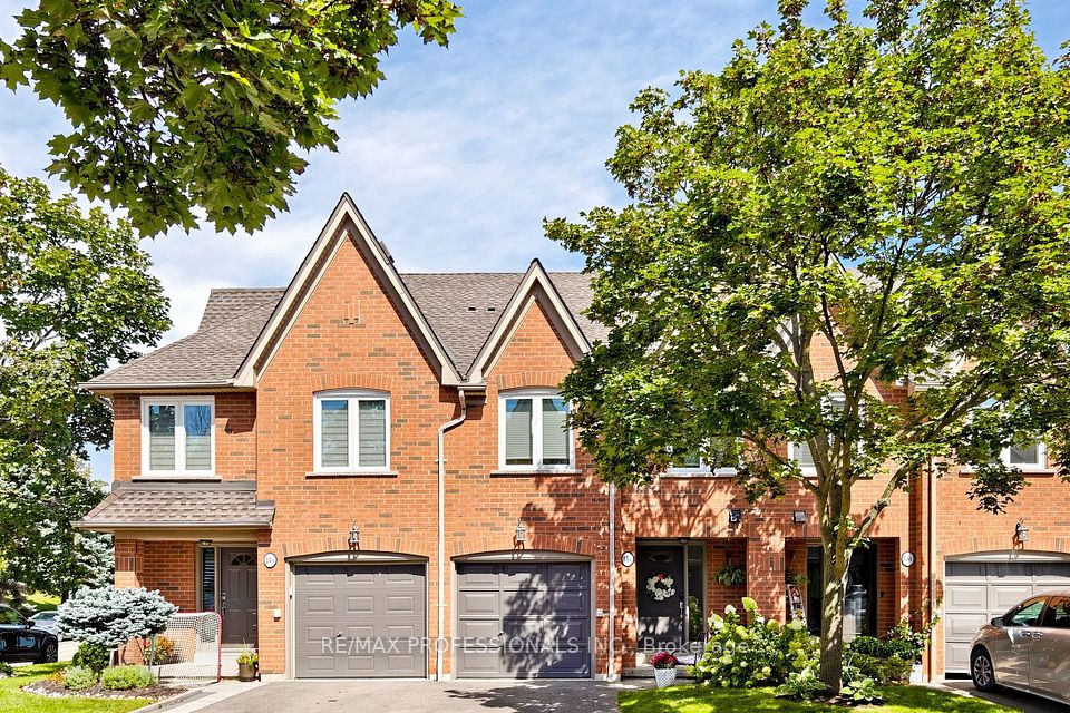 1064 Queen Street W 15A, Mississauga, ON L5H 4K3 at 1064 Queen Street W 15A, Mississauga, ON L5H 4K3, Mississauga, ON, L5H 4K3