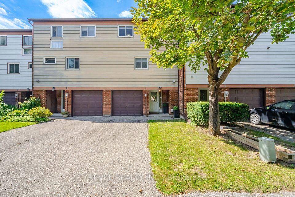 650 Childs Drive 5, Milton, ON L9T 3N8 at 650 Childs Drive 5, Milton, ON L9T 3N8, Milton, ON, L9T 3N8