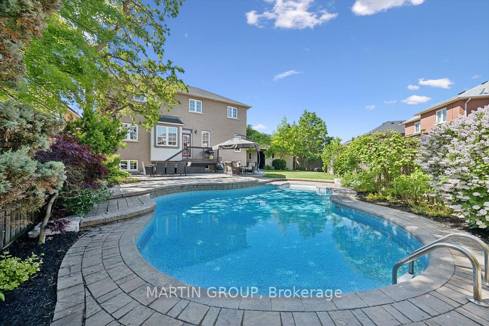 2283 Briargrove Circle, Oakville, ON L6M 5A5 at 2283 Briargrove Circle, Oakville, ON L6M 5A5, Oakville, ON, L6M 5A5