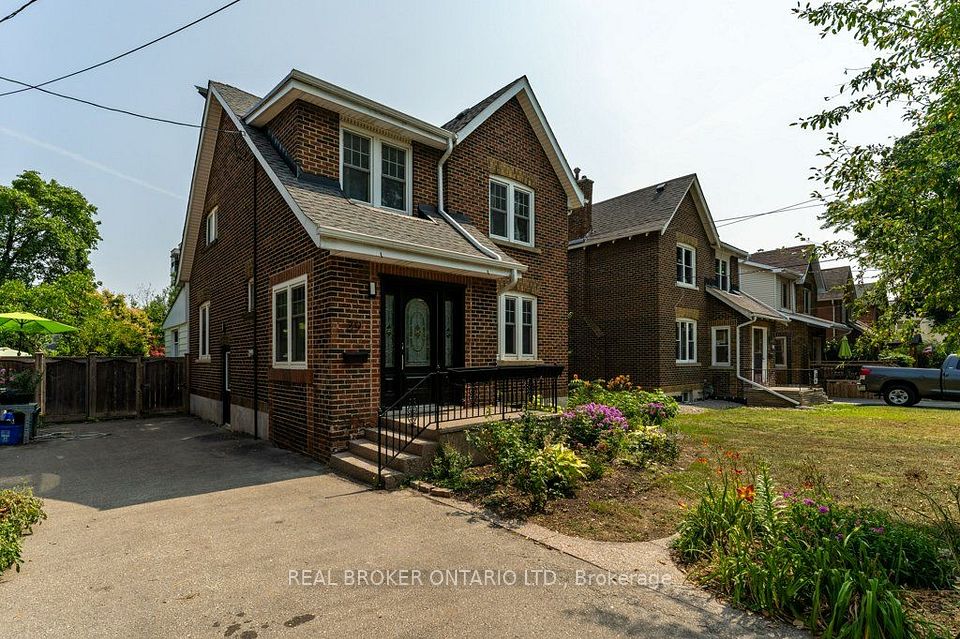 39 Court Street N, Milton, ON L9T 2S2 at 39 Court Street N, Milton, ON L9T 2S2, Milton, ON, L9T 2S2