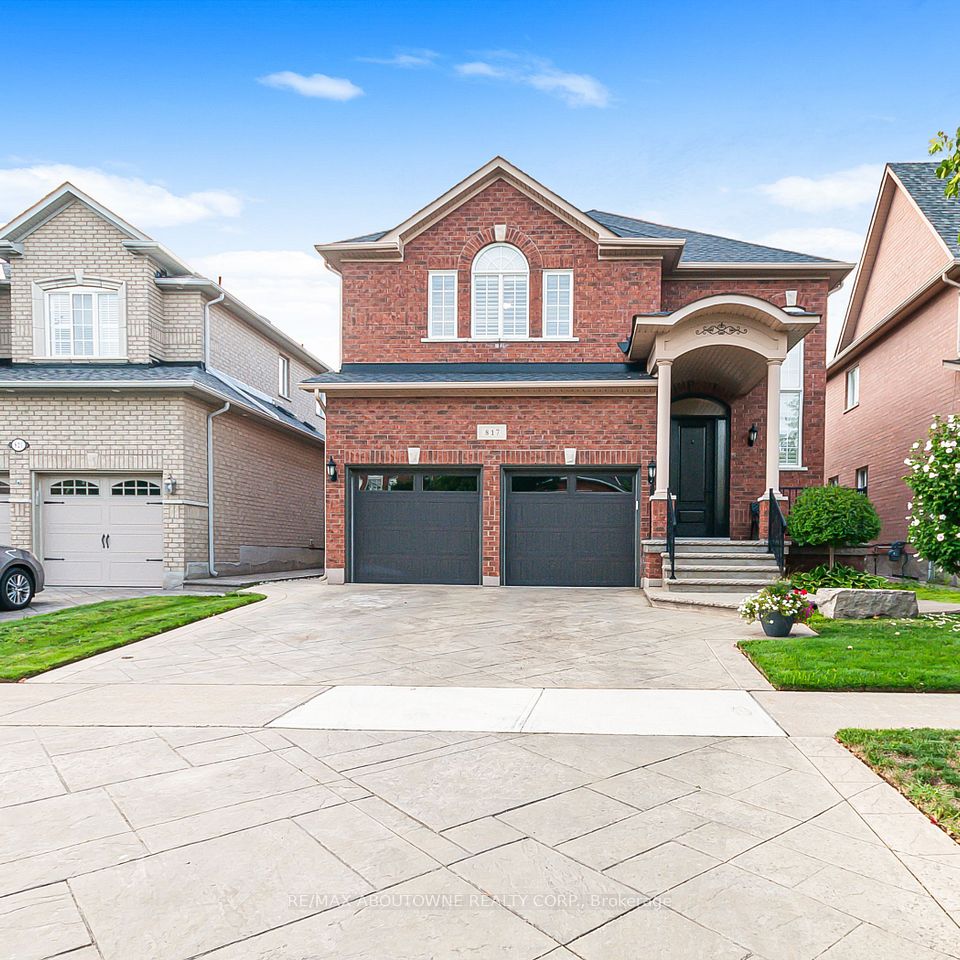 817 Brass Winds Place, Mississauga, ON L5W 1T4 at 817 Brass Winds Place, Mississauga, ON L5W 1T4, Mississauga, ON, L5W 1T4