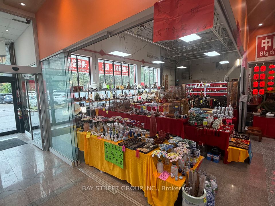 1000 Burnhamthorpe Road W 6-8, Mississauga, ON L5C 2S4