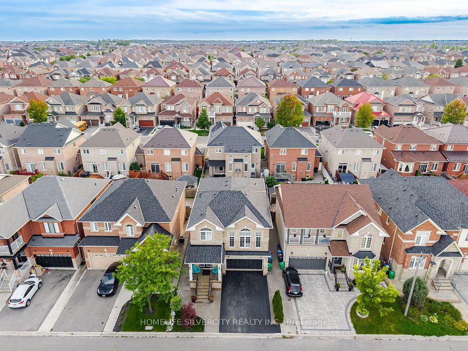 11 Swales Crescent, Brampton, ON L6R 0G4 at 11 Swales Crescent, Brampton, ON L6R 0G4, Brampton, ON, L6R 0G4