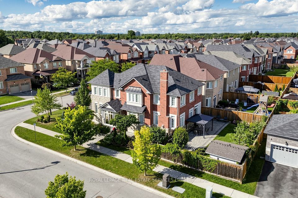 68 Hartwell Road, Halton Hills, ON L7G 0H8 at 68 Hartwell Road, Halton Hills, ON L7G 0H8, Halton Hills, ON, L7G 0H8