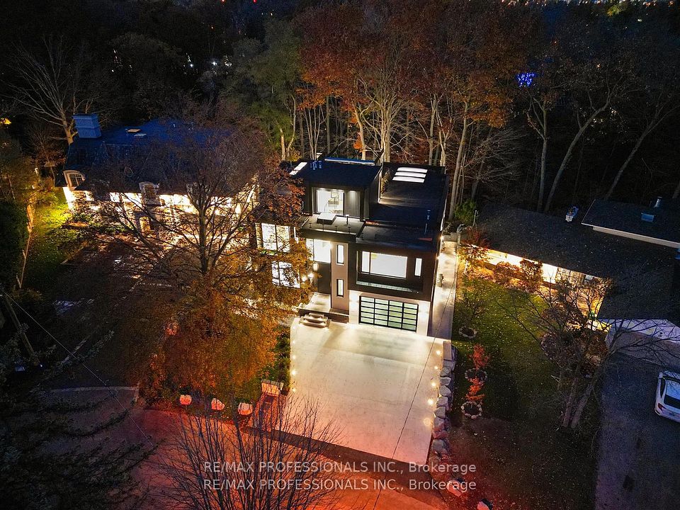 91 Valecrest Drive, Toronto, ON M9A 4P5 at 91 Valecrest Drive, Toronto, ON M9A 4P5, Toronto W08, ON, M9A 4P5