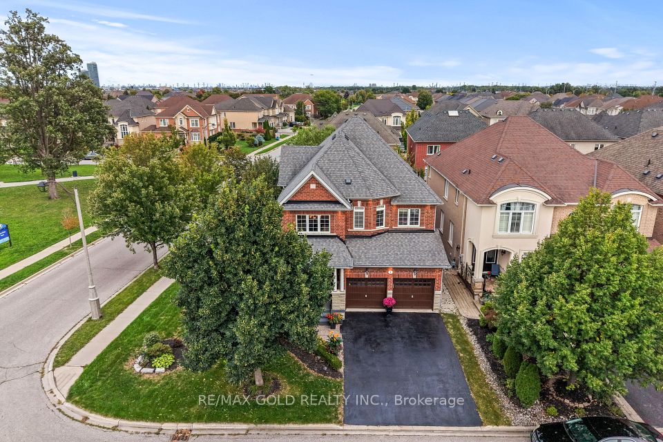 1 Daylilly Terrace, Brampton, ON L6P 3B4 at 1 Daylilly Terrace, Brampton, ON L6P 3B4, Brampton, ON, L6P 3B4