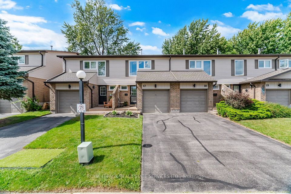 2411 Sovereign Street 17, Oakville, ON L6L 1M1 at 2411 Sovereign Street 17, Oakville, ON L6L 1M1, Oakville, ON, L6L 1M1