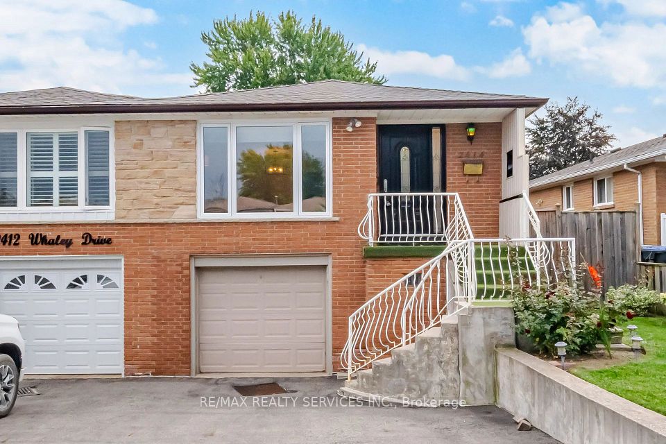 2414 Whaley Drive, Mississauga, ON L5B 2B5 at 2414 Whaley Drive, Mississauga, ON L5B 2B5, Mississauga, ON, L5B 2B5