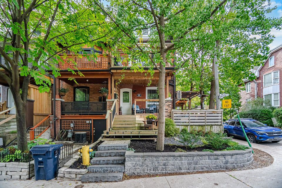 500 INDIAN Grove, Toronto, ON M6P 2H9 at 500 INDIAN Grove, Toronto, ON M6P 2H9, Toronto W02, ON, M6P 2H9