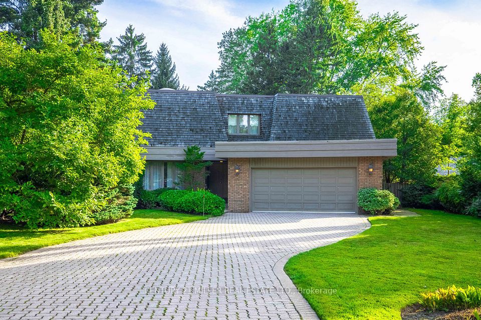 16 Colonial Crescent, Oakville, ON L6J 4K9 at 16 Colonial Crescent, Oakville, ON L6J 4K9, Oakville, ON, L6J 4K9
