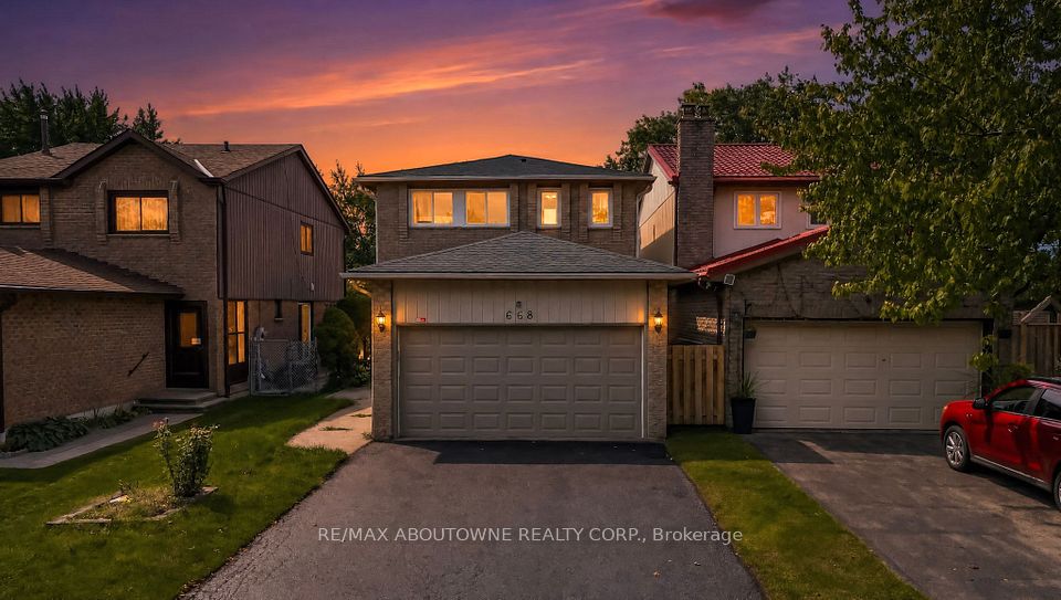 668 Greycedar Crescent, Mississauga, ON L4W 3J7 at 668 Greycedar Crescent, Mississauga, ON L4W 3J7, Mississauga, ON, L4W 3J7
