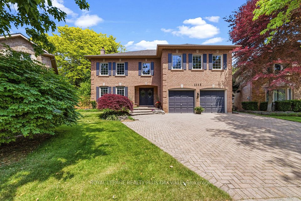1113 Valleywood Court, Oakville, ON L6M 2C4 at 1113 Valleywood Court, Oakville, ON L6M 2C4, Oakville, ON, L6M 2C4