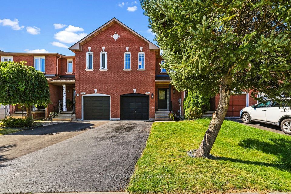 2093 Golden Orchard Trail, Oakville, ON L6M 3W8 at 2093 Golden Orchard Trail, Oakville, ON L6M 3W8, Oakville, ON, L6M 3W8