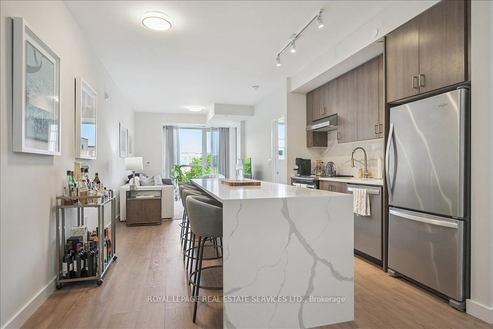 168 Sabina Drive 211, Oakville, ON L6H 0W5 at 168 Sabina Drive 211, Oakville, ON L6H 0W5, Oakville, ON, L6H 0W5