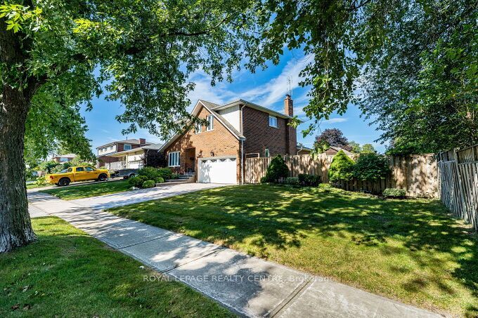 671 Louis Drive, Mississauga, ON L5B 2V4 at 671 Louis Drive, Mississauga, ON L5B 2V4, Mississauga, ON, L5B 2V4
