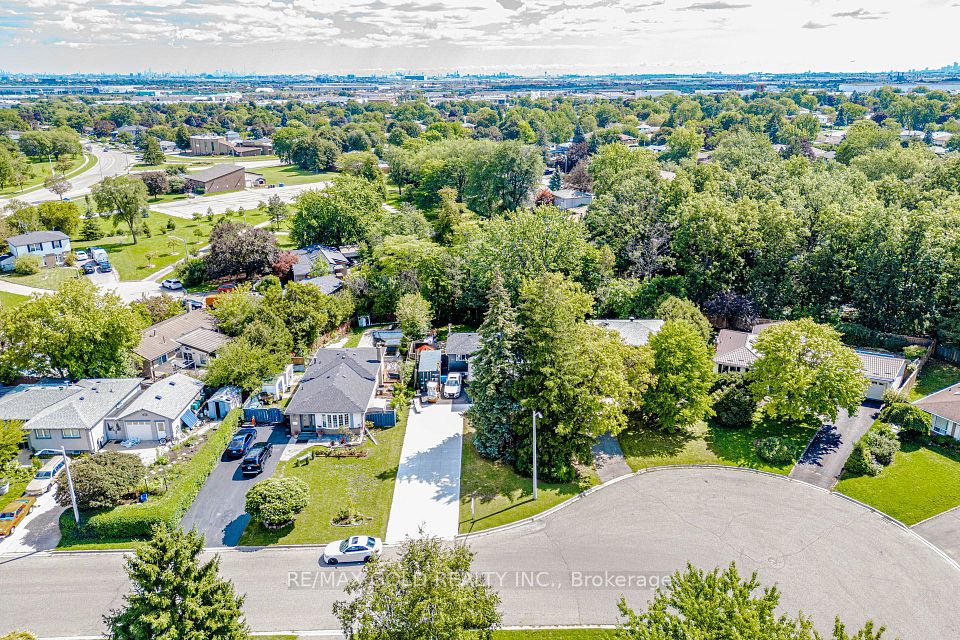 44 Deloraine Drive, Brampton, ON L6T 1T7 at 44 Deloraine Drive, Brampton, ON L6T 1T7, Brampton, ON, L6T 1T7