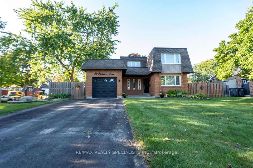 39 Parkside Drive, Brampton, ON L6Y 2H2 at 39 Parkside Drive, Brampton, ON L6Y 2H2, Brampton, ON, L6Y 2H2