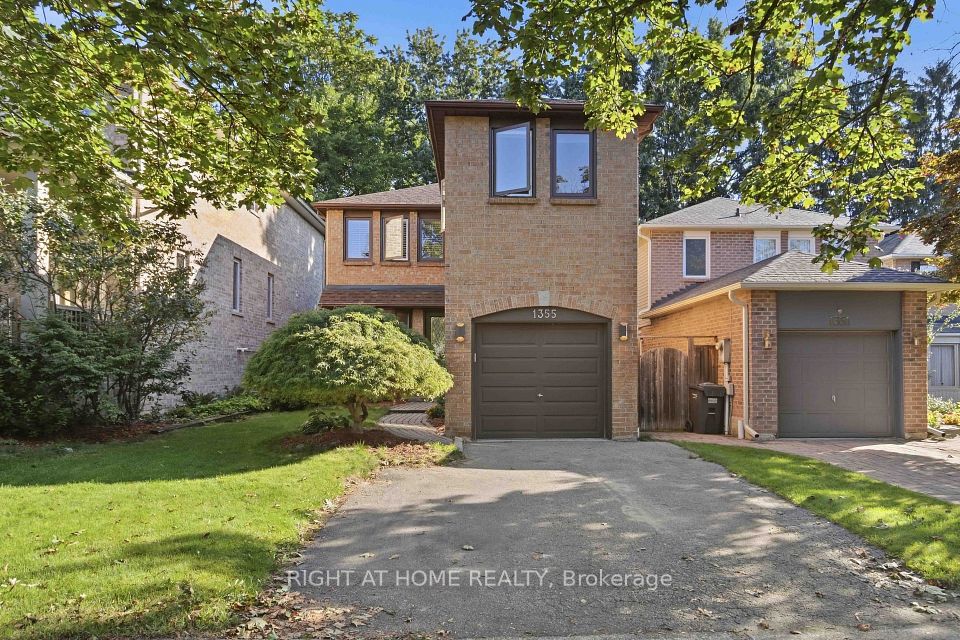 1355 Boulder Creek Crescent, Mississauga, ON L5J 4N7 at 1355 Boulder Creek Crescent, Mississauga, ON L5J 4N7, Mississauga, ON, L5J 4N7