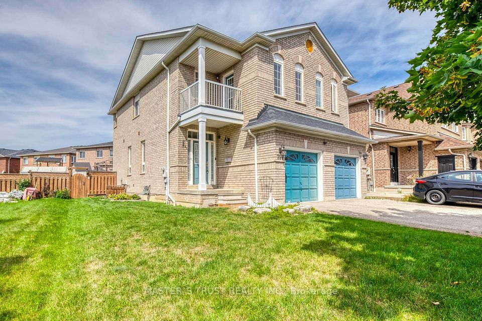797 Khan Crescent, Mississauga, ON L5V 2R2 at 797 Khan Crescent, Mississauga, ON L5V 2R2, Mississauga, ON, L5V 2R2