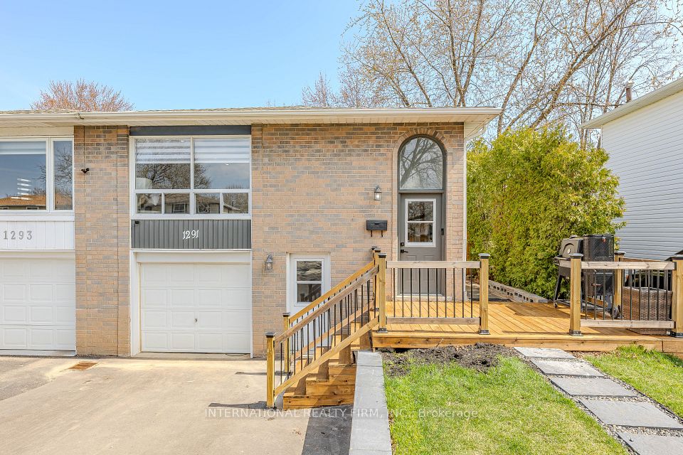 1291 Consort Crescent, Burlington, ON L7M 1J8 at 1291 Consort Crescent, Burlington, ON L7M 1J8, Burlington, ON, L7M 1J8