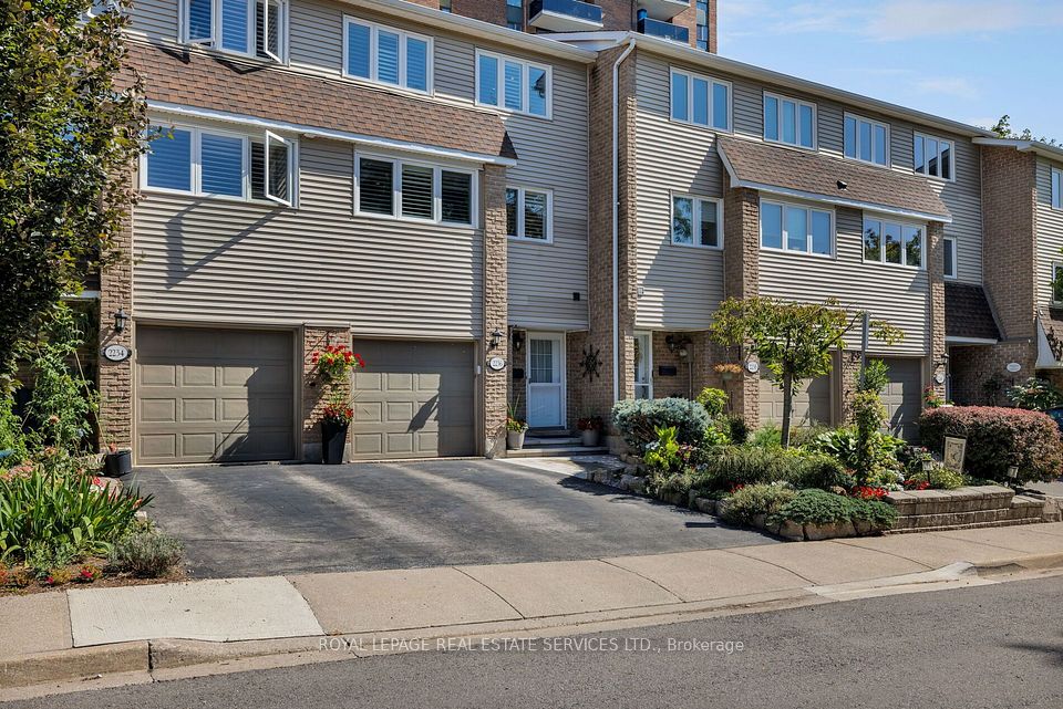 2236 Marine Drive 2236, Oakville, ON L6L 1C1 at 2236 Marine Drive 2236, Oakville, ON L6L 1C1, Oakville, ON, L6L 1C1
