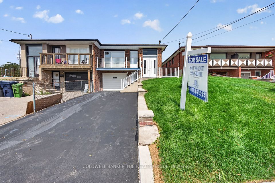 4 Imogene Avenue, Toronto, ON M9M 1N6 at 4 Imogene Avenue, Toronto, ON M9M 1N6, Toronto W05, ON, M9M 1N6