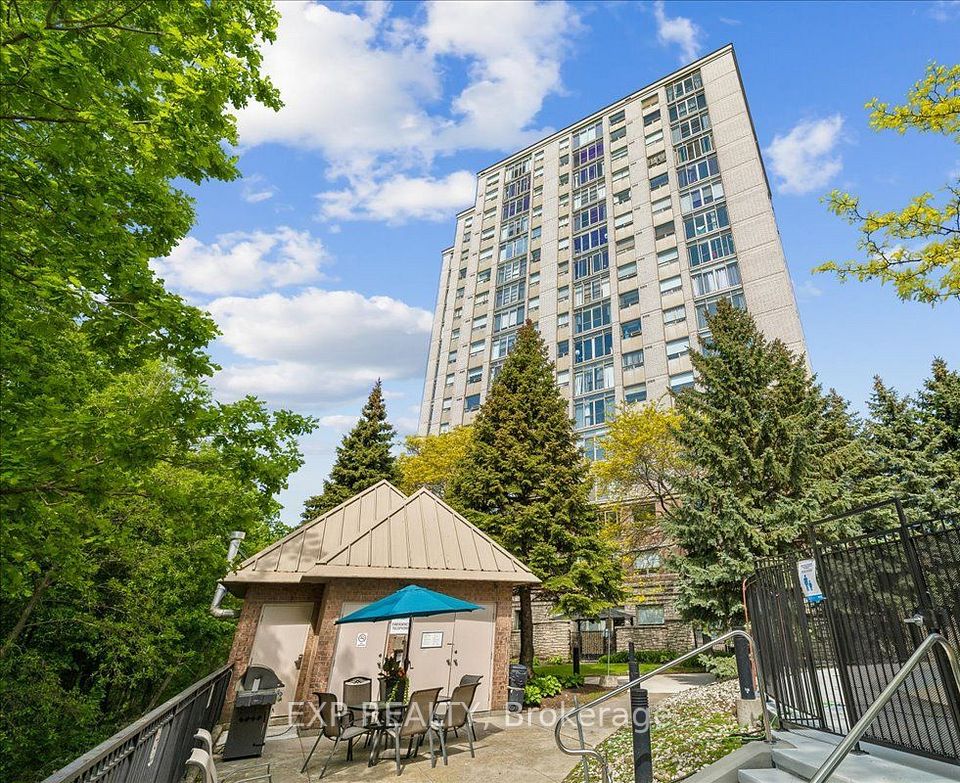 200 Burnhamthorpe Road E 708, Mississauga, ON L5A 4L4 at 200 Burnhamthorpe Road E 708, Mississauga, ON L5A 4L4, Mississauga, ON, L5A 4L4