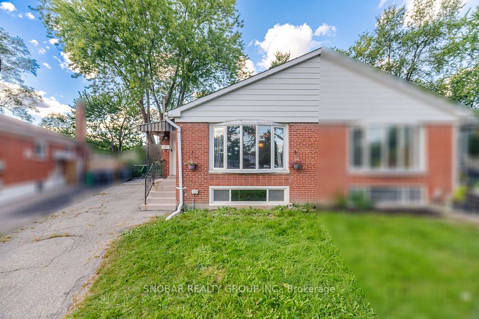 3441 Fellmore Drive, Mississauga, ON L5C 2E1 at 3441 Fellmore Drive, Mississauga, ON L5C 2E1, Mississauga, ON, L5C 2E1