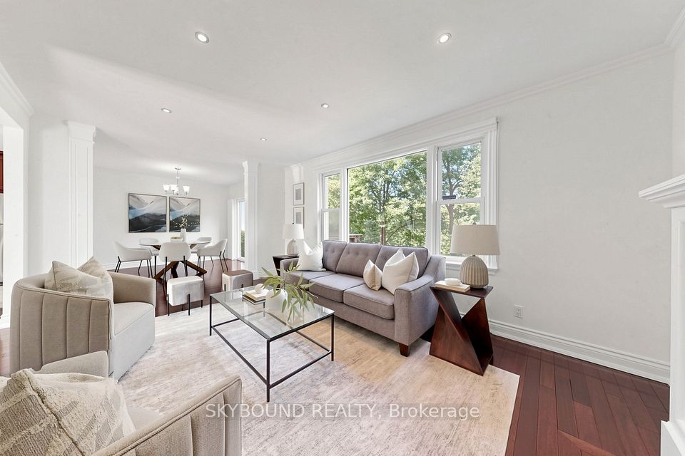 19 Riverview Heights, Toronto, ON M9P 2N3 at 19 Riverview Heights, Toronto, ON M9P 2N3, Toronto W09, ON, M9P 2N3