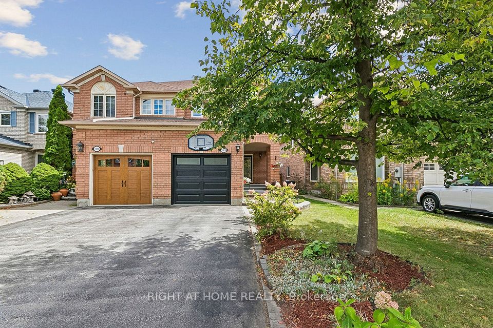 1373 Quest Circle, Mississauga, ON L5N 8B5 at 1373 Quest Circle, Mississauga, ON L5N 8B5, Mississauga, ON, L5N 8B5