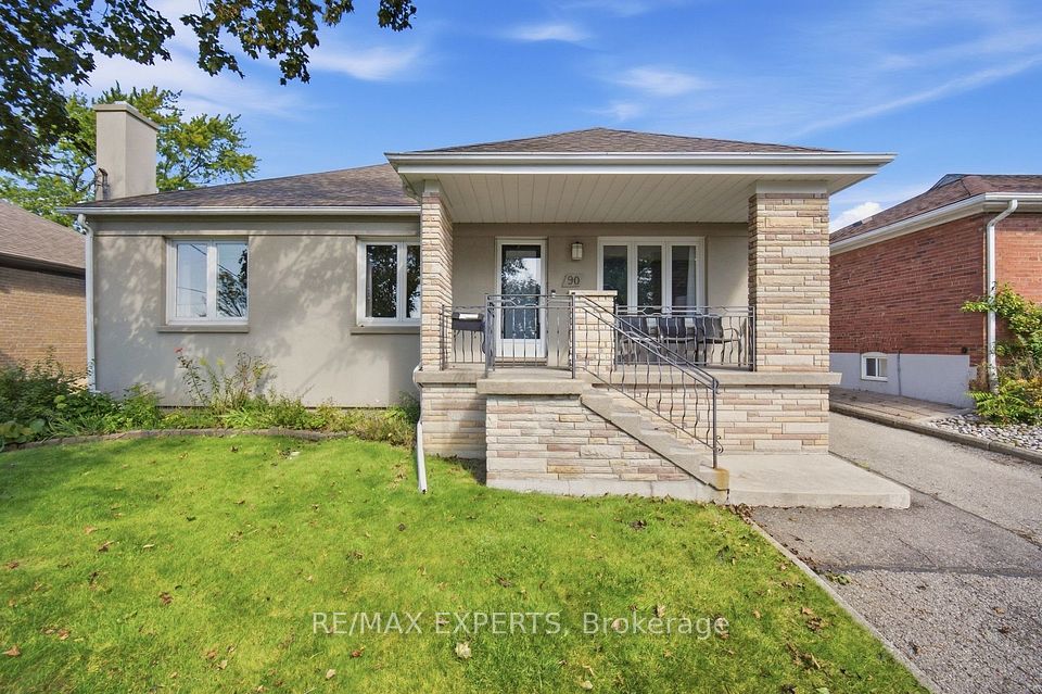 90 Heathrow Drive, Toronto, ON M3M 1X3 at 90 Heathrow Drive, Toronto, ON M3M 1X3, Toronto W05, ON, M3M 1X3