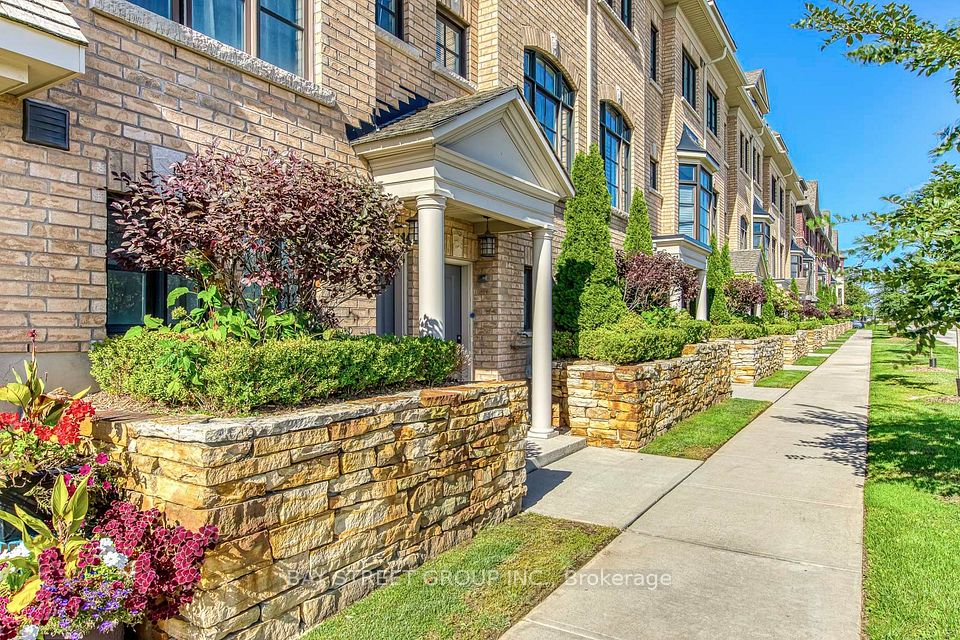 Att/Row/Townhouse at 2172 Trafalgar Road #14, Oakville, ON L6H 0N3, Oakville