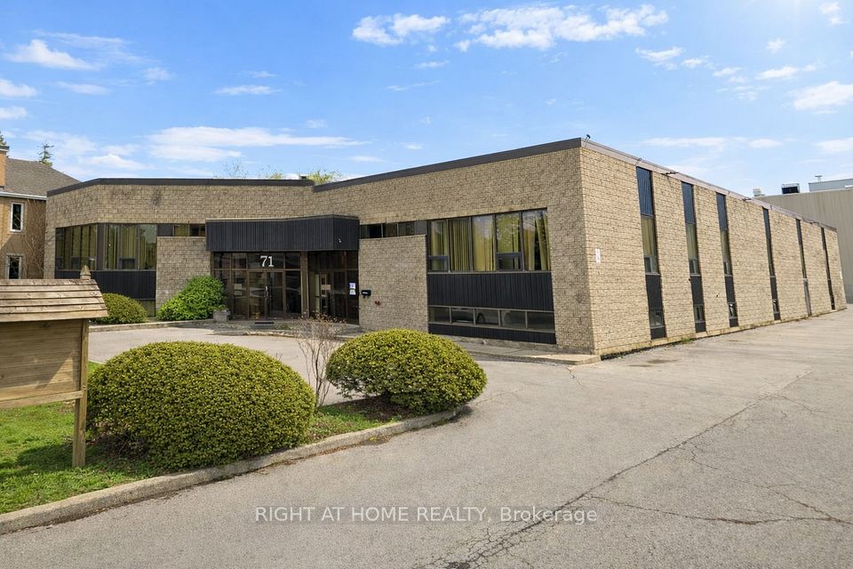 71 Judson Street A - Rear, Toronto, ON M8Z 1A4