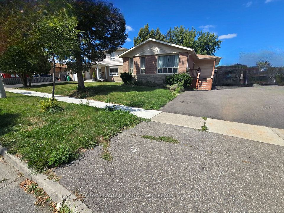 46 Reigate Avenue, Brampton, ON L6V 2E3 at 46 Reigate Avenue, Brampton, ON L6V 2E3, Brampton, ON, L6V 2E3