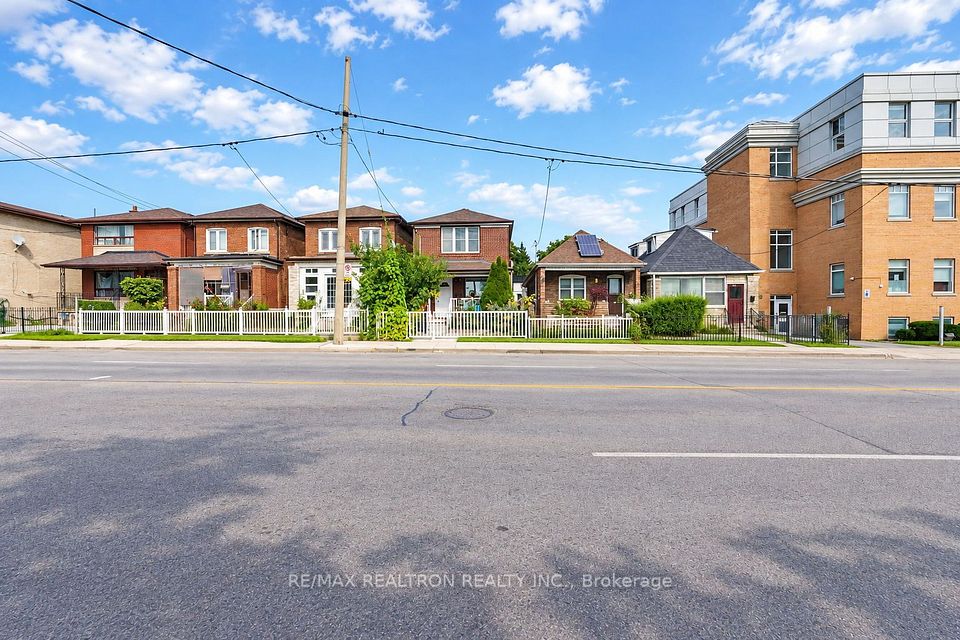 1657 Keele Street, Toronto, ON M6M 3W2 at 1657 Keele Street, Toronto, ON M6M 3W2, Toronto W03, ON, M6M 3W2