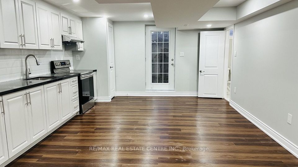 Detached at 24 Fawnridge Road BSMT, Caledon, ON L7C 3T8, Caledon