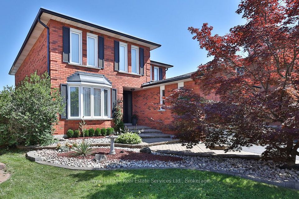 1217 Rosethorne Road, Oakville, ON L6M 1H5 at 1217 Rosethorne Road, Oakville, ON L6M 1H5, Oakville, ON, L6M 1H5