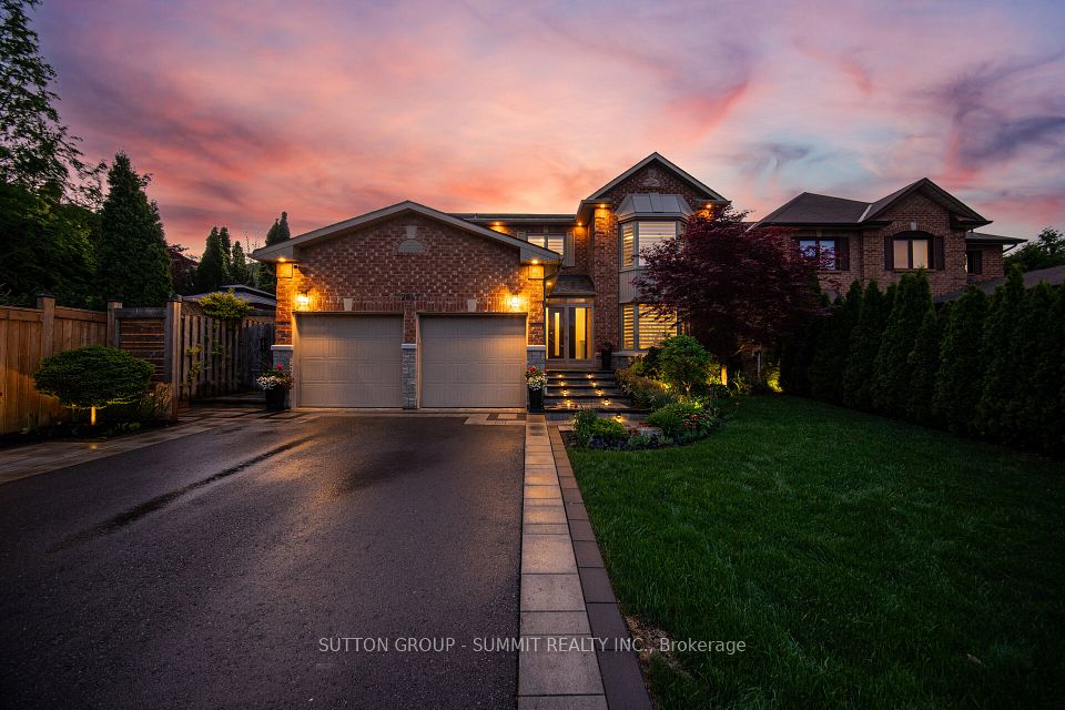 2017 LADY DI Court NW, Mississauga, ON L5K 2N1 at 2017 LADY DI Court NW, Mississauga, ON L5K 2N1, Mississauga, ON, L5K 2N1