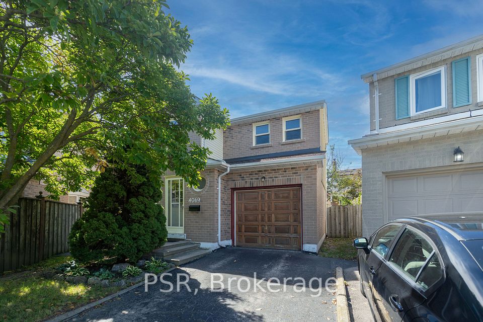 4069 Chelmsford Court, Mississauga, ON L5B 2X2 at 4069 Chelmsford Court, Mississauga, ON L5B 2X2, Mississauga, ON, L5B 2X2