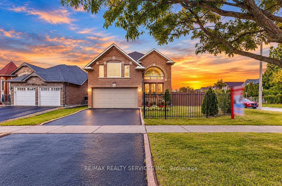 5772 Whitehorn Avenue, Mississauga, ON L5V 1W1 at 5772 Whitehorn Avenue, Mississauga, ON L5V 1W1, Mississauga, ON, L5V 1W1