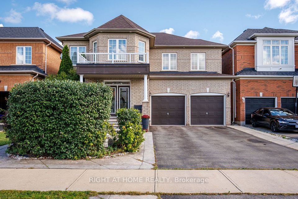 13 Cassinway Road, Brampton, ON L6R 3M4 at 13 Cassinway Road, Brampton, ON L6R 3M4, Brampton, ON, L6R 3M4